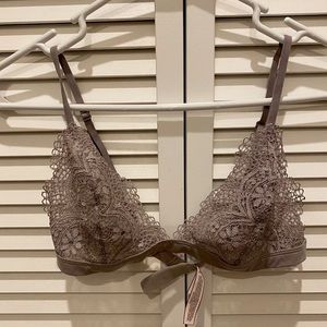 Victoria’s Secret Very Sexy Lilac Bralette
